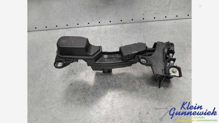 Gebruikte Accu sensor BMW X3 Prijs € 45,00 Margeregeling aangeboden door Klein Gunnewiek Autodemontage & Motorentechniek
