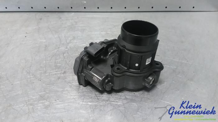 Gebruikte Gasklephuis BMW 4-Serie Prijs € 47,00 Margeregeling aangeboden door Klein Gunnewiek Autodemontage & Motorentechniek