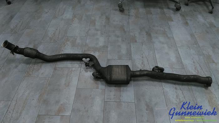 Gebruikte Roetfilter Mercedes S-Klasse Prijs € 1.195,00 Margeregeling aangeboden door Klein Gunnewiek Autodemontage & Motorentechniek