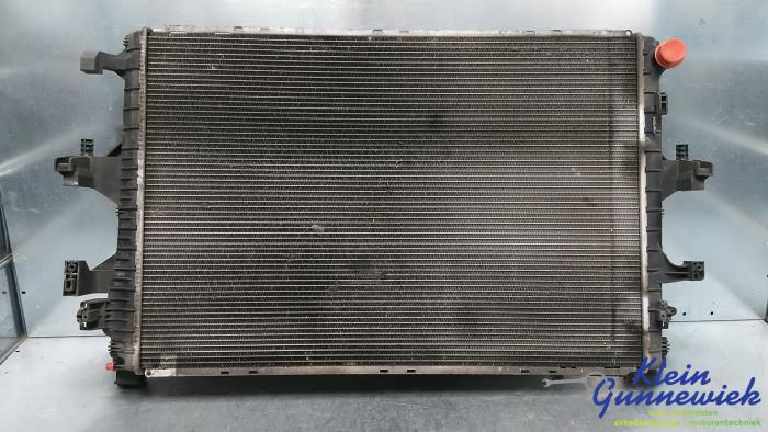Gebruikte Radiateur Volkswagen Bestel Prijs € 45,00 Margeregeling aangeboden door Klein Gunnewiek Autodemontage & Motorentechniek
