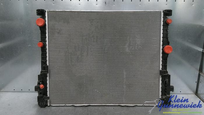 Gebruikte Radiateur BMW 7-Serie Prijs € 145,00 Margeregeling aangeboden door Klein Gunnewiek Autodemontage & Motorentechniek