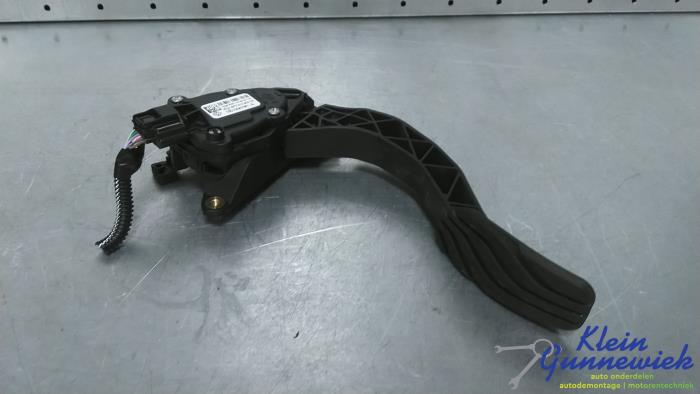 Gebruikte Gaspedaalpositie Sensor Renault Captur Prijs € 65,00 Margeregeling aangeboden door Klein Gunnewiek Autodemontage & Motorentechniek