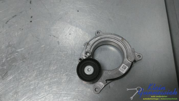 Gebruikte Spanrol Multiriem BMW 3-Serie Prijs € 35,00 Margeregeling aangeboden door Klein Gunnewiek Autodemontage & Motorentechniek