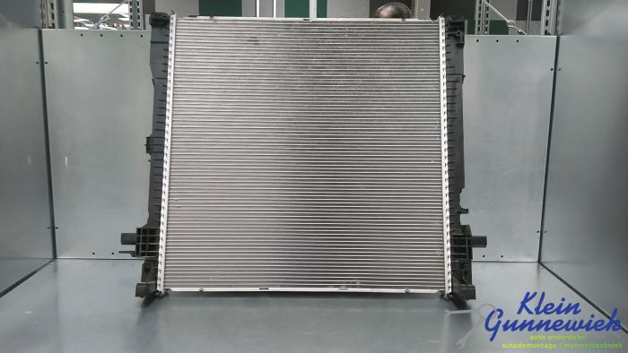 Gebruikte Radiateur BMW X5 Prijs € 295,00 Margeregeling aangeboden door Klein Gunnewiek Autodemontage & Motorentechniek