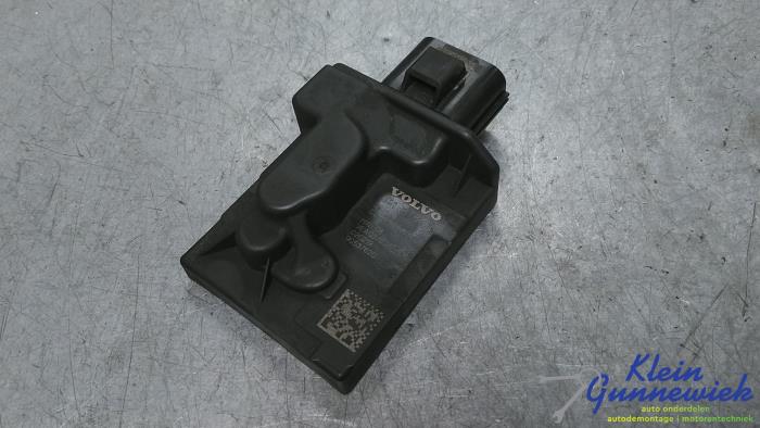 Gebruikte Brandstofpomp module Volvo XC60 Prijs € 47,00 Margeregeling aangeboden door Klein Gunnewiek Autodemontage & Motorentechniek