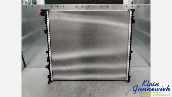 Gebruikte Radiateur BMW X5 Prijs € 295,00 Margeregeling aangeboden door Klein Gunnewiek Autodemontage & Motorentechniek
