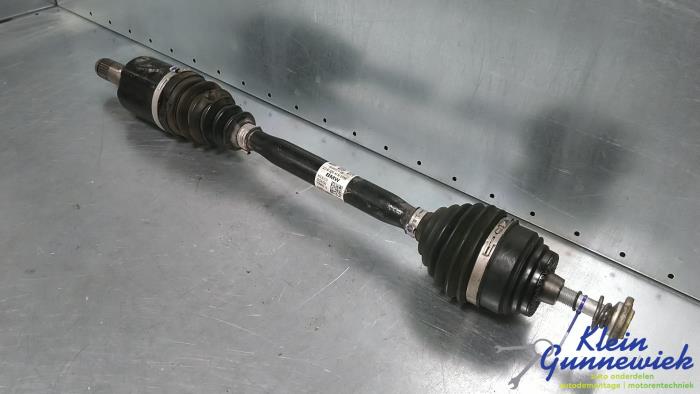 Gebruikte Aandrijfas links-voor BMW X5 Prijs € 433,00 Margeregeling aangeboden door Klein Gunnewiek Autodemontage & Motorentechniek