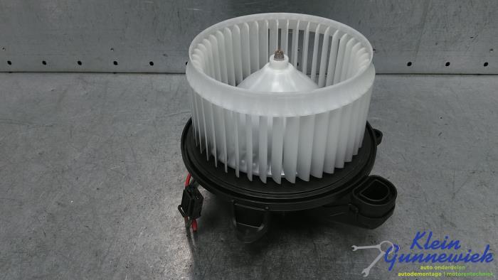 Gebruikte Blower Volvo XC40 Prijs € 49,00 Margeregeling aangeboden door Klein Gunnewiek Autodemontage & Motorentechniek