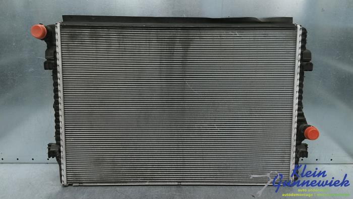 Gebruikte Radiateur Cupra Formentor Prijs € 125,00 Margeregeling aangeboden door Klein Gunnewiek Autodemontage & Motorentechniek