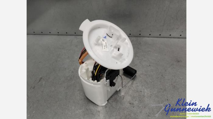 Gebruikte Tank element Pomp BMW X5 Prijs € 157,00 Margeregeling aangeboden door Klein Gunnewiek Autodemontage & Motorentechniek