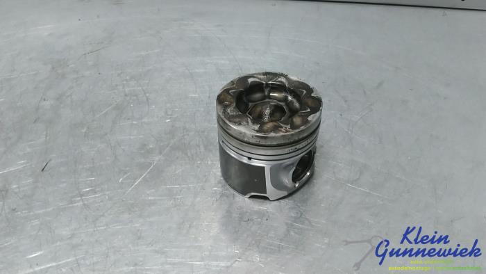 Gebruikte Zuiger Audi Q7 Prijs € 85,00 Margeregeling aangeboden door Klein Gunnewiek Autodemontage & Motorentechniek