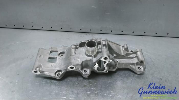 Gebruikte Dynamosteun onder Mini Mini Prijs € 70,00 Margeregeling aangeboden door Klein Gunnewiek Autodemontage & Motorentechniek
