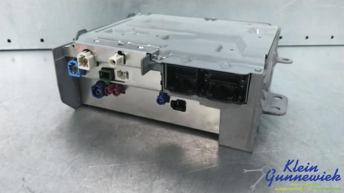 Gebruikte Radio module Mercedes Sprinter Prijs € 595,00 Margeregeling aangeboden door Klein Gunnewiek Autodemontage & Motorentechniek