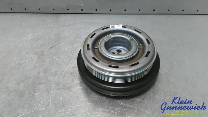 Gebruikte Poelie Krukas BMW X5 Prijs € 245,00 Margeregeling aangeboden door Klein Gunnewiek Autodemontage & Motorentechniek
