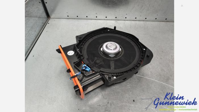 Gebruikte Speaker BMW 2-Serie Prijs € 29,00 Margeregeling aangeboden door Klein Gunnewiek Autodemontage & Motorentechniek