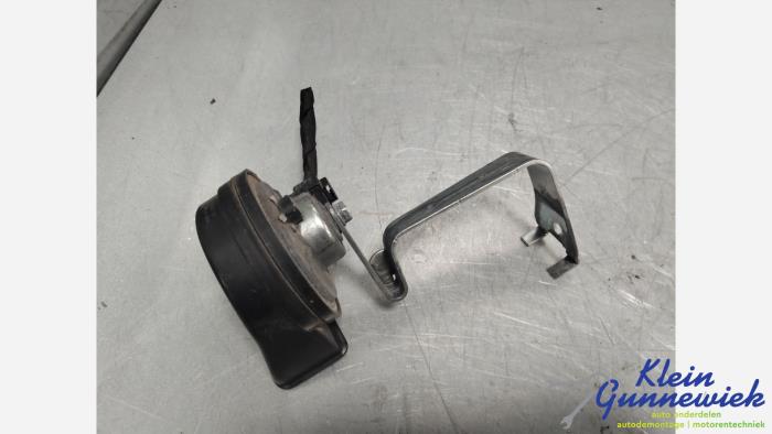 Gebruikte Claxon BMW 2-Serie Prijs € 25,00 Margeregeling aangeboden door Klein Gunnewiek Autodemontage & Motorentechniek