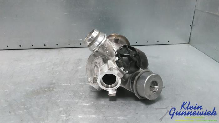 Gebruikte G-lader Volvo XC40 Prijs € 525,00 Margeregeling aangeboden door Klein Gunnewiek Autodemontage & Motorentechniek