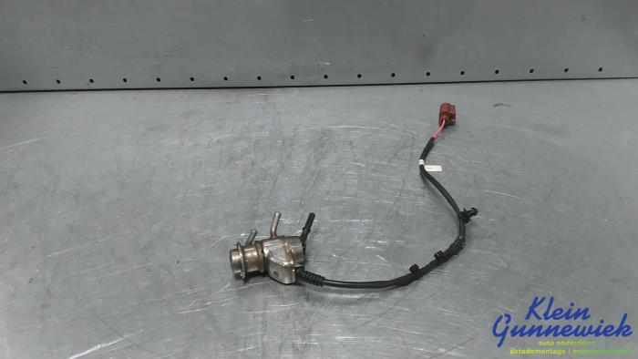 Gebruikte Injector adblue Volkswagen Touran Prijs € 140,00 Margeregeling aangeboden door Klein Gunnewiek Autodemontage & Motorentechniek