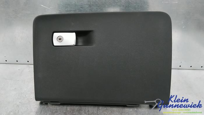 Gebruikte Dashboardkastje BMW X3 Prijs € 75,00 Margeregeling aangeboden door Klein Gunnewiek Autodemontage & Motorentechniek