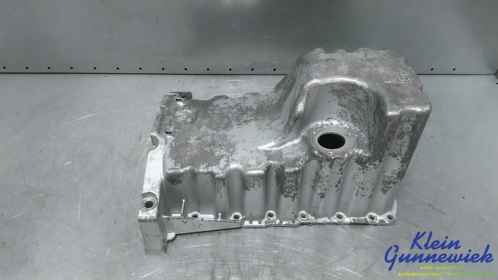 Gebruikte Carterpan Volkswagen Crafter Prijs € 125,00 Margeregeling aangeboden door Klein Gunnewiek Autodemontage & Motorentechniek