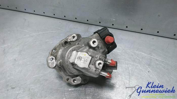 Gebruikte Brandstofpomp Mechanisch Volkswagen Golf Prijs € 458,00 Margeregeling aangeboden door Klein Gunnewiek Autodemontage & Motorentechniek