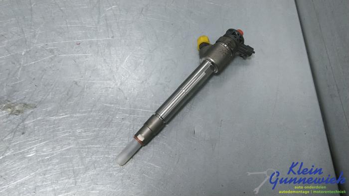 Gebruikte Verstuiver (diesel) Opel Astra Prijs € 101,00 Margeregeling aangeboden door Klein Gunnewiek Autodemontage & Motorentechniek