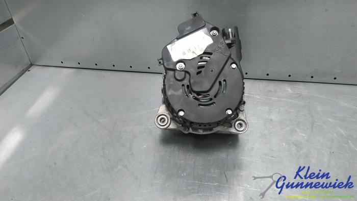 Alternator van een Opel Astra 2023