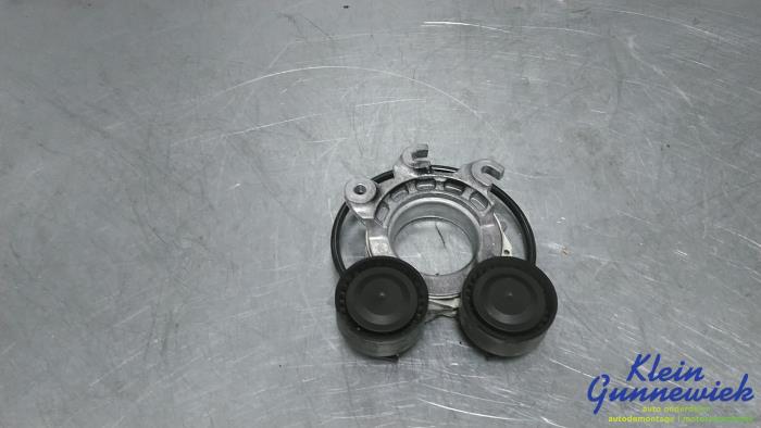 Gebruikte Dynamo Opel Astra Prijs € 270,00 Margeregeling aangeboden door Klein Gunnewiek Autodemontage & Motorentechniek