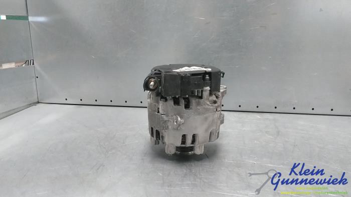 Alternator van een Opel Astra 2023
