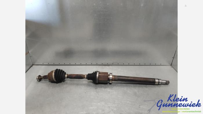 Gebruikte Steekas rechts-voor Ford Focus Prijs € 135,00 Margeregeling aangeboden door Klein Gunnewiek Autodemontage & Motorentechniek