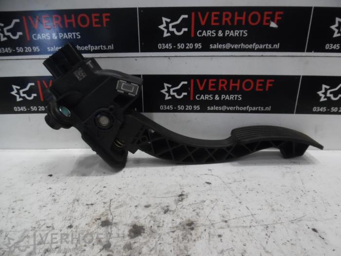 Gebruikte Gaspedaalpositie Sensor Mitsubishi Outlander (GF/GG) 2.0 16V PHEV 4x4 Prijs € 25,00 Margeregeling aangeboden door Verhoef Cars & Parts