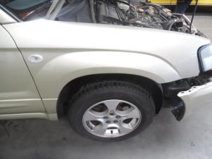 Gebruikte Spatbord rechts-voor Subaru Forester (SG) 2.0 16V XT Prijs € 100,00 Margeregeling aangeboden door Verhoef Cars & Parts