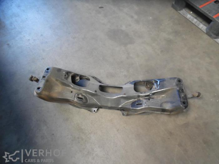 Gebruikte Subframe Subaru Forester (SJ) 2.0 16V X Prijs op aanvraag aangeboden door Verhoef Cars & Parts