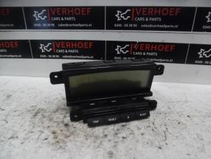 Gebruikte Display Interieur Kia Cee'd Sporty Wagon (EDF) 1.6 CVVT 16V Prijs € 30,00 Margeregeling aangeboden door Verhoef Cars & Parts
