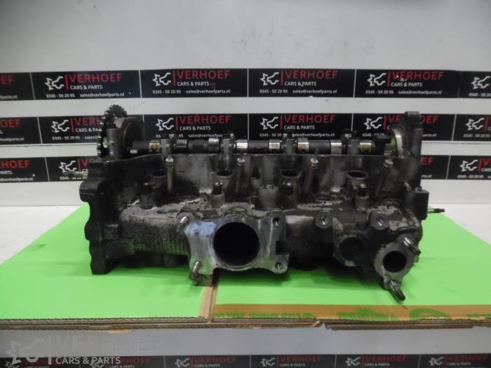 Gebruikte Cilinderkop Toyota Auris (E15) 1.4 D-4D-F 16V Prijs op aanvraag aangeboden door Verhoef Cars & Parts