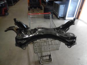Gebruikte Subframe Toyota Auris (E15) 1.4 D-4D-F 16V Prijs op aanvraag aangeboden door Verhoef Cars & Parts