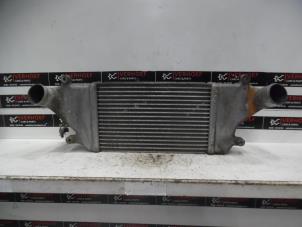 Gebruikte Intercooler Mitsubishi Canter 3.0 Di-D 16V Prijs € 90,75 Inclusief btw aangeboden door Verhoef Cars & Parts