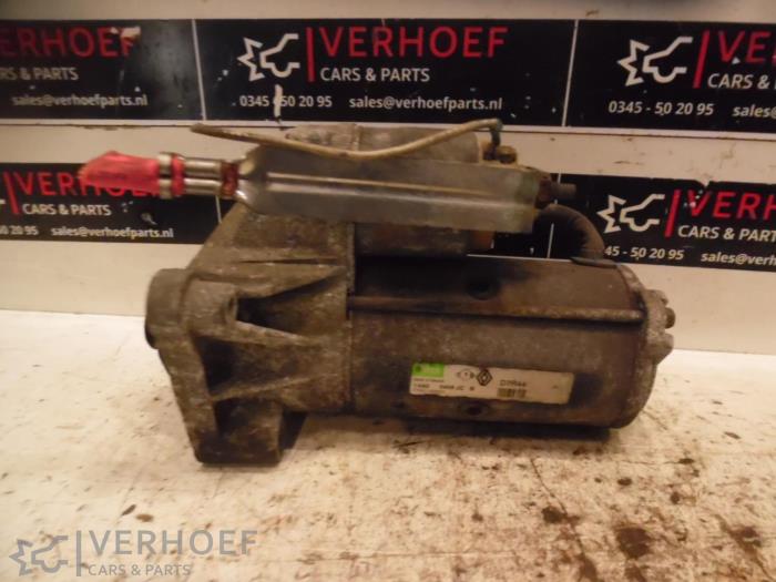 Startmotor Nissan Primastar, 2002 1.9 dCi 80, Bestel, Diesel, 1.870cc, 60kW (82pk), FWD, F9Q762, 2002-09 / 2006-08 (Gebruikt)