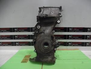 Gebruikte Distributiedeksel Toyota Avensis Verso (M20) 2.0 16V VVT-i D-4 Prijs € 50,00 Margeregeling aangeboden door Verhoef Cars & Parts