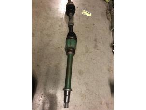 Gebruikte Homokineetas rechts-voor Lexus RX (L2) 400h V6 24V VVT-i 4x4 Prijs € 175,00 Margeregeling aangeboden door Verhoef Cars & Parts