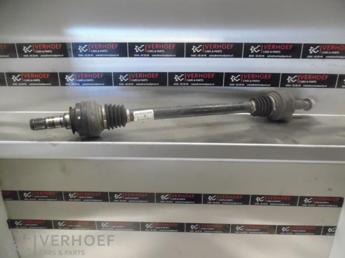 Gebruikte Aandrijfas rechts-achter Porsche Cayenne II (92A) 3.0 S E-Hybrid 24V Prijs € 100,00 Margeregeling aangeboden door Verhoef Cars & Parts