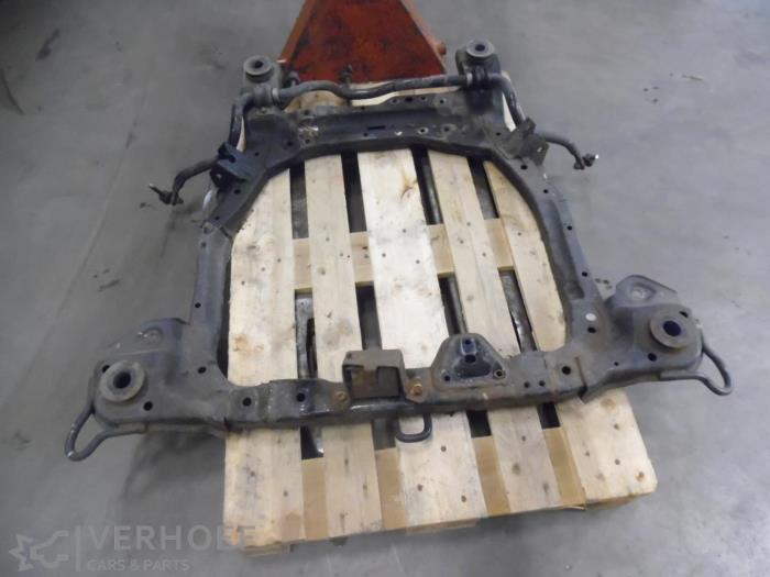 Gebruikte Subframe Hyundai Santa Fe II (CM) 2.2 CRDi 16V 4x2 Prijs € 200,00 Margeregeling aangeboden door Verhoef Cars & Parts