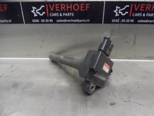 Gebruikte Bobine Toyota Land Cruiser 90 (J9) 3.4i 24V Prijs € 15,00 Margeregeling aangeboden door Verhoef Cars & Parts