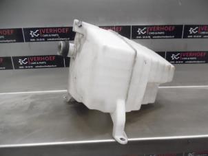 Gebruikte Resonantiehuis Toyota Avensis Wagon (T25/B1E) 1.8 16V VVT-i Prijs € 40,00 Margeregeling aangeboden door Verhoef Cars & Parts