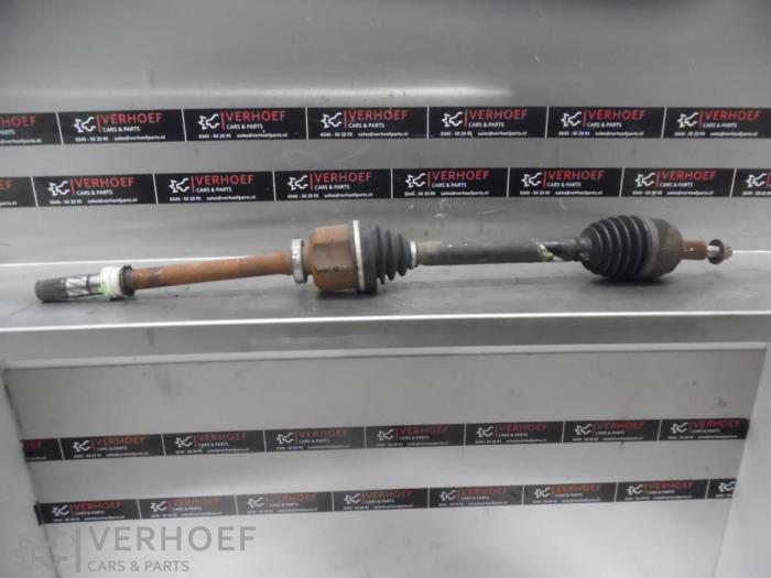 Gebruikte Steekas rechts-voor Renault Laguna III (BT) 2.0 dCiF 16V 150 Prijs op aanvraag aangeboden door Verhoef Cars & Parts