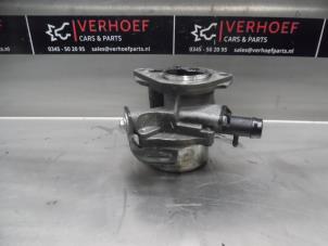 Gebruikte Vacuumpomp (Diesel) Nissan Qashqai (J10) Prijs € 50,00 Margeregeling aangeboden door Verhoef Cars & Parts