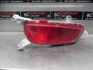 Gebruikte Mistachterlicht Mazda CX-3 (DJ/DK) 2.0 SkyActiv-G 120 Prijs € 50,00 Margeregeling aangeboden door Verhoef Cars & Parts