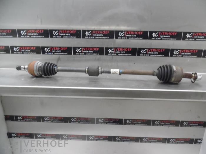 Gebruikte Aandrijfas rechts-voor Chevrolet Aveo 1.6 16V VVT Prijs € 35,00 Margeregeling aangeboden door Verhoef Cars & Parts