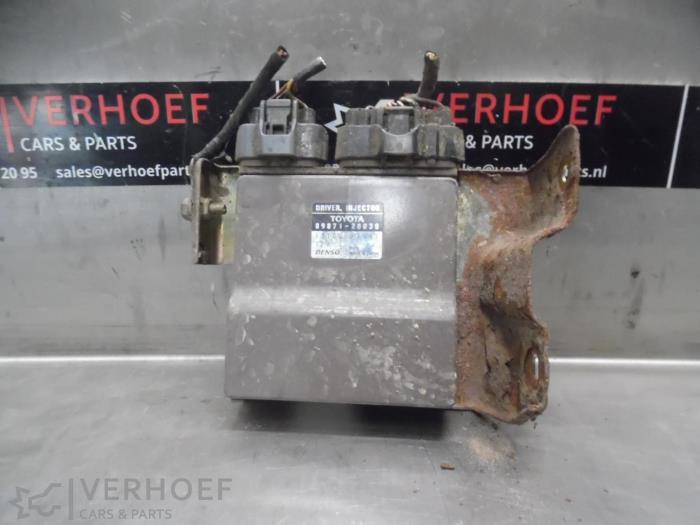 Gebruikte Inspuitcomputer Toyota Land Cruiser (J12) 3.0 D-4D 16V Prijs € 60,50 Inclusief btw aangeboden door Verhoef Cars & Parts