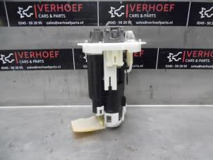 Gebruikte Benzinepomp Mitsubishi Lancer Wagon (CS/CT) 1.6 16V Prijs € 50,00 Margeregeling aangeboden door Verhoef Cars & Parts